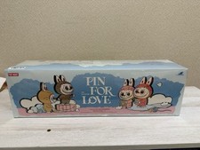 THE MONSTERS Spilla per Love